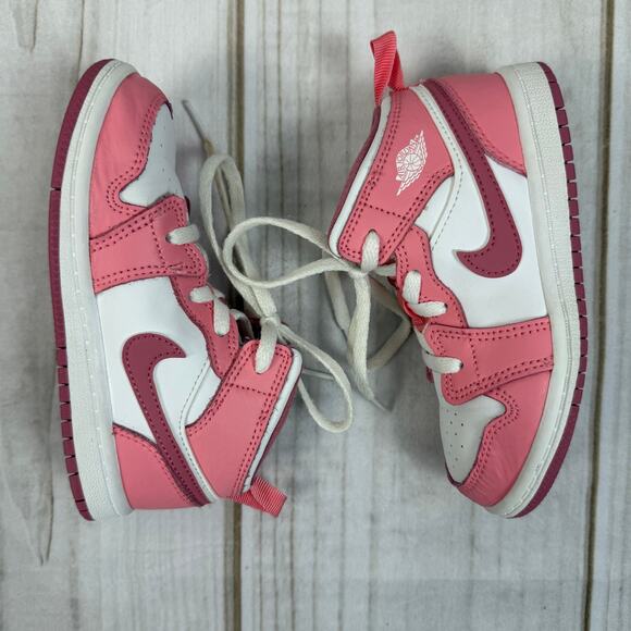 Nike Air Jordan 1 Toddler High Top Sneakers Valentine's Day Athletic Shoes 9C - Picture 5 of 8